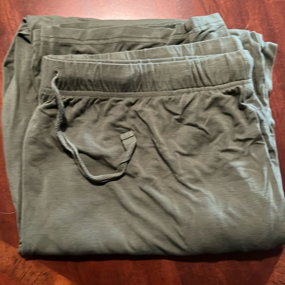 Kyte baby men’s lounge pants
